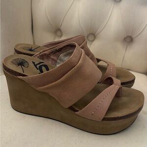OTBT Pink and Brown Wedge Sandals